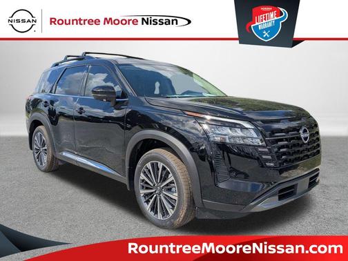 Super Black 2026 Nissan Pathfinder Platinum