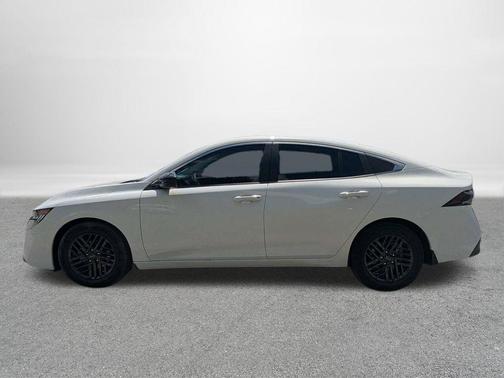 Fresh Powder 2026 Nissan Sentra SV