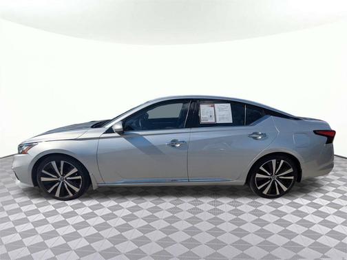 2019 Nissan Altima 2.0 Platinum