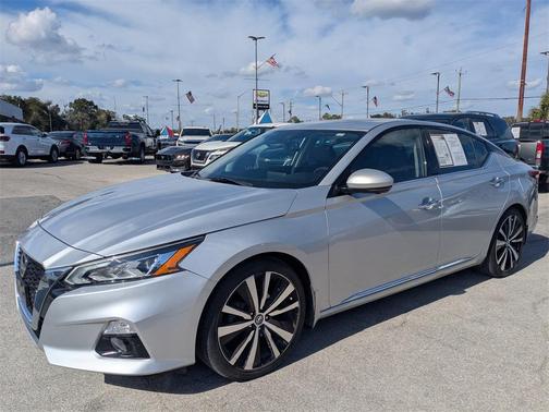 2019 Nissan Altima 2.0 Platinum