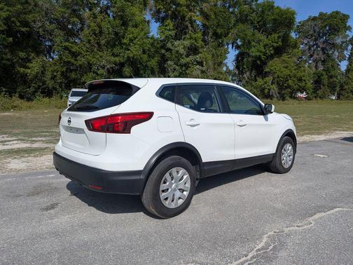 2019 Nissan Rogue Sport S
