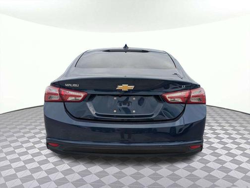 Northsky Blue Metallic 2022 Chevrolet Malibu FWD LT