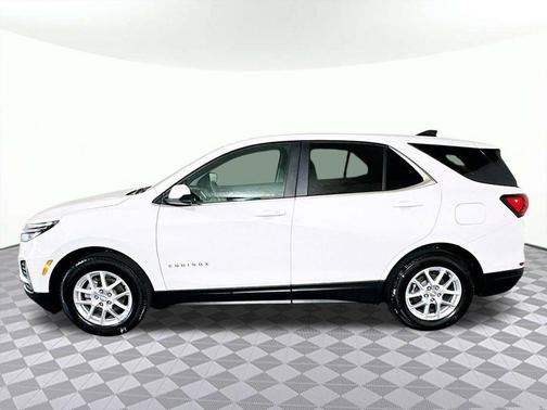 Summit White 2023 Chevrolet Equinox 1LT