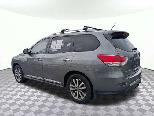 2015 Nissan Pathfinder SL