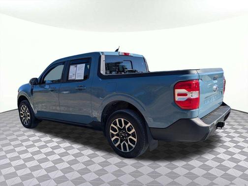 2023 Ford Maverick Lariat