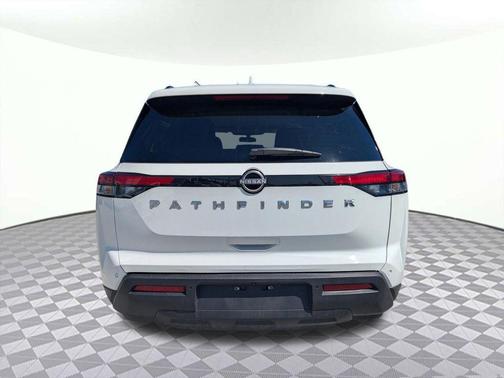 2025 Nissan Pathfinder SV FWD