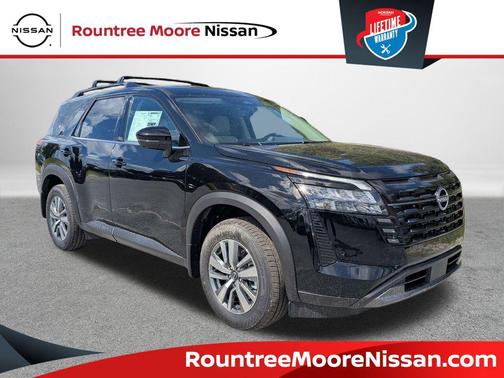 Super Black 2026 Nissan Pathfinder SL