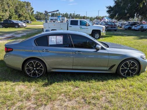 2022 BMW 540 i