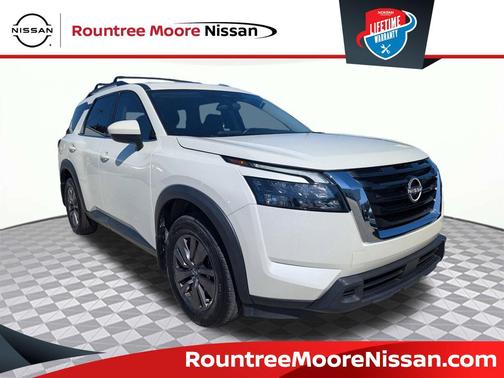 2023 Nissan Pathfinder SV FWD