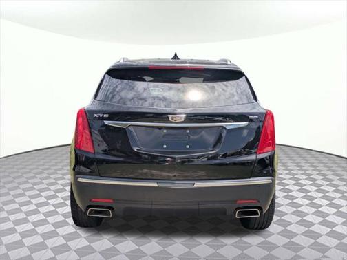 2018 Cadillac XT5 Base