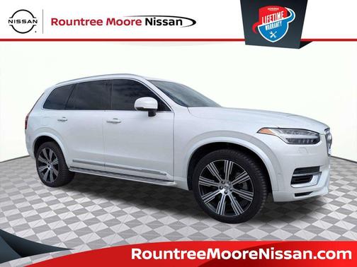 2022 Volvo XC90 Recharge Plug-In Hybrid T8 Inscription 7 Passenger