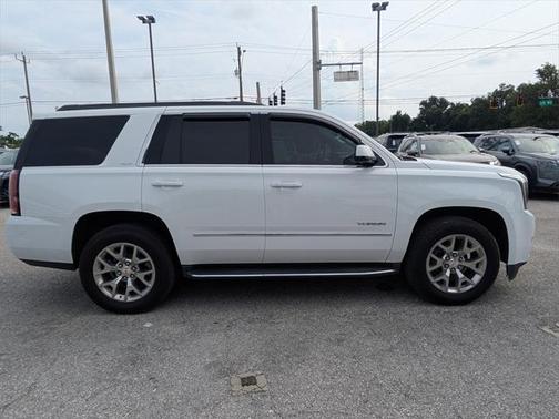 2017 GMC Yukon SLT