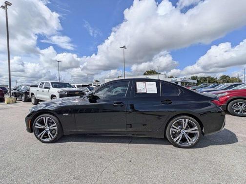 Jet Black 2022 BMW 330e 330e iPerformance