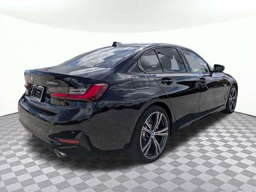 Jet Black 2022 BMW 330e 330e iPerformance