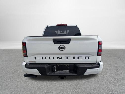 Glacier White 2026 Nissan Frontier SV