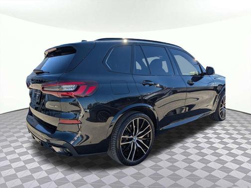 2023 BMW X5 sDrive40i