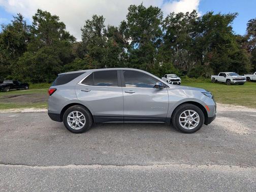 Sterling Gray Metallic 2024 Chevrolet Equinox 1LT