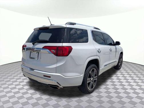 White Frost Tricoat 2017 GMC Acadia Denali