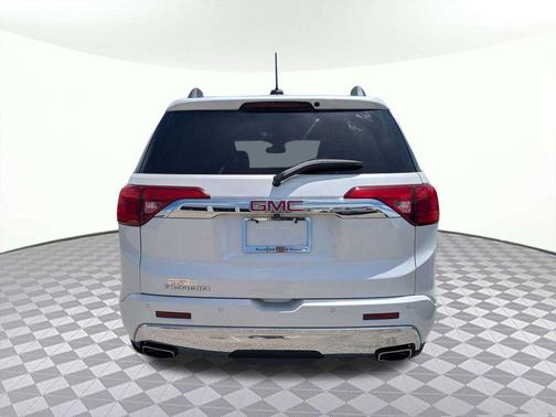 White Frost Tricoat 2017 GMC Acadia Denali
