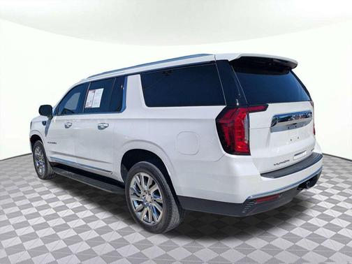 2021 GMC Yukon XL SLT