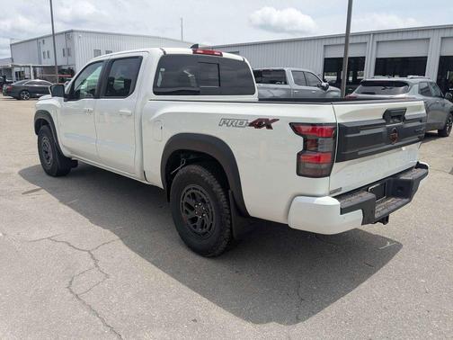 Glacier White 2026 Nissan Frontier PRO-4X
