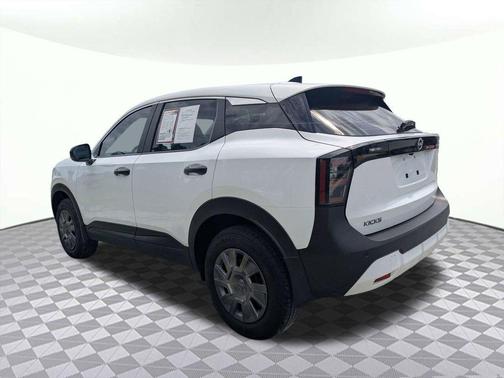 Fresh Powder 2026 Nissan Kicks S