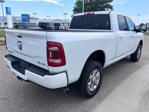 2024 RAM 2500 Laramie Crew Cab 4x4 6'4' Box