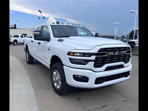 2025 RAM 2500 Big Horn Crew Cab 4x4 6'4' Box