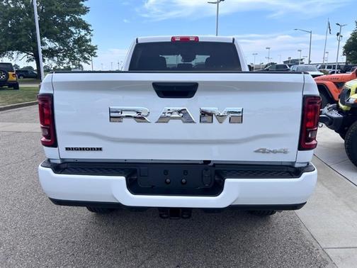 2025 RAM 2500 Big Horn Crew Cab 4x4 6'4' Box