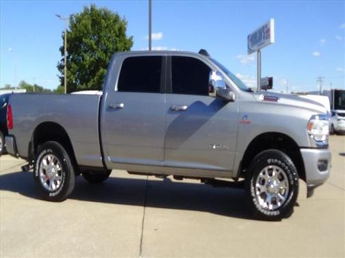 2024 RAM 2500 Laramie Crew Cab 4x4 6'4' Box