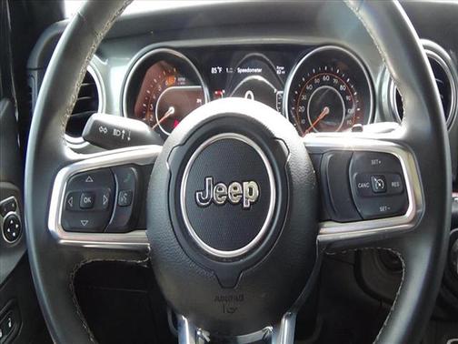 2023 Jeep Wrangler 4-Door Sahara 4x4