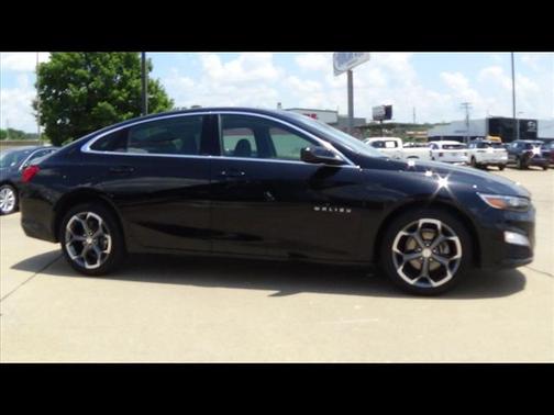 2024 Chevrolet Malibu LT