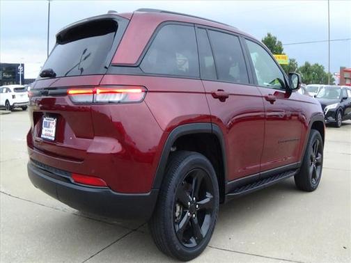 2024 Jeep Grand Cherokee Altitude