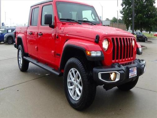 2023 Jeep Gladiator Sport S
