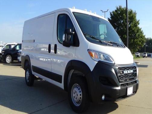 2025 RAM ProMaster 1500 Low Roof