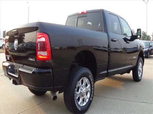 2024 RAM 2500 Laramie Crew Cab 4x4 6'4' Box