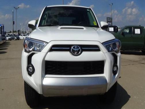 2024 Toyota 4Runner TRD Off Road
