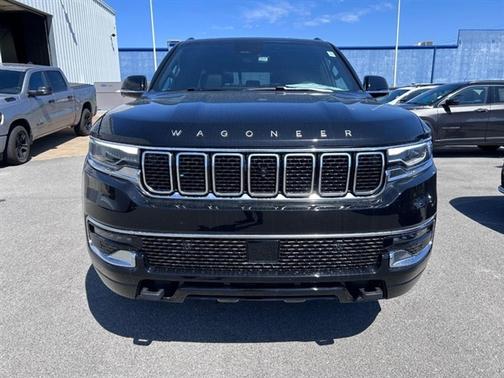 2024 Jeep Wagoneer Base
