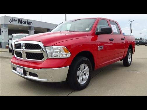 2022 RAM 1500 Classic SLT Crew Cab 4x4 57' Box