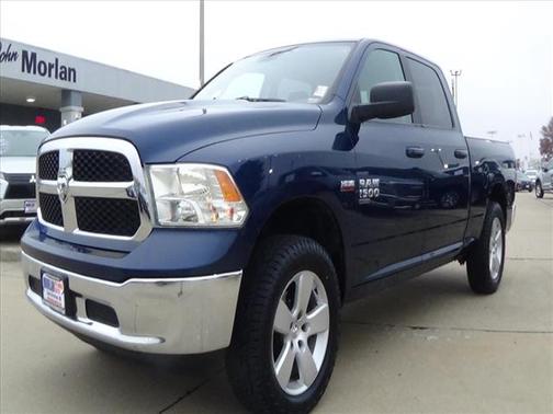 2020 RAM 1500 Classic SLT Crew Cab 4x4 64' Box