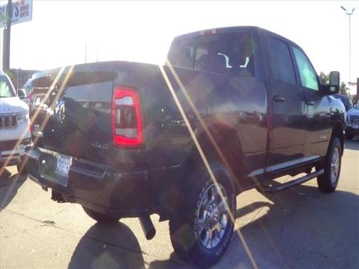 2024 RAM 2500 Laramie Crew Cab 4x4 6'4' Box