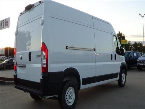 2025 RAM ProMaster 2500 Tradesman
