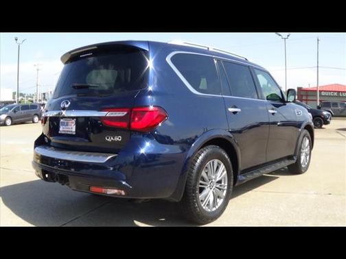 2021 INFINITI QX80 Luxe