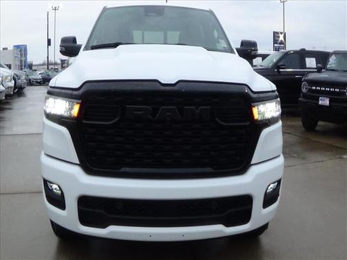 2025 RAM 1500 Big Horn Crew Cab 4x4 57' Box