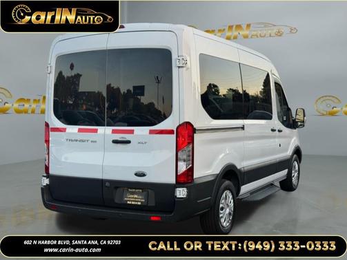 2017 Ford Transit-150 XLT