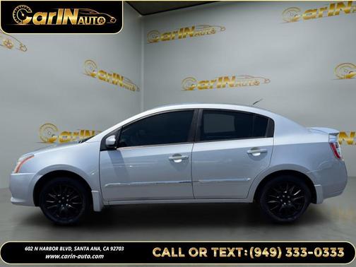 Brilliant Silver 2012 Nissan Sentra 2.0 SR