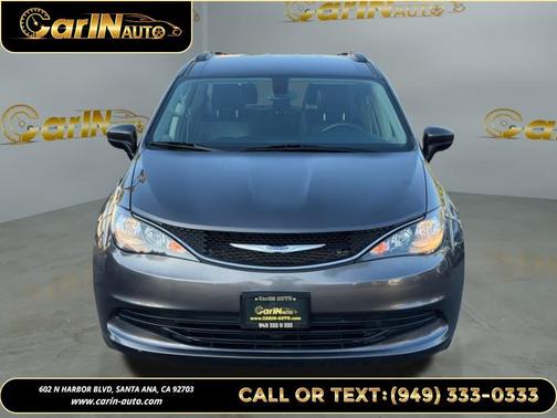 2020 Chrysler Voyager LXI