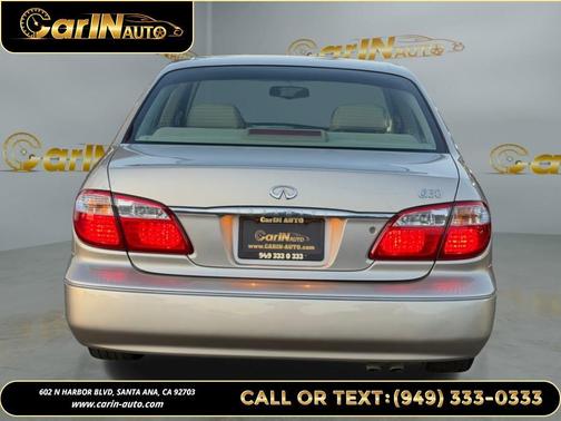 2000 INFINITI I30 4dr Sdn Touring