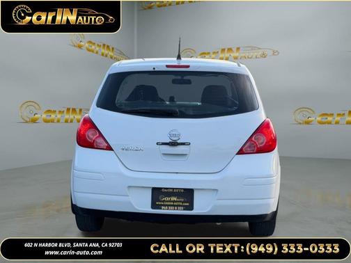2011 Nissan Versa 1.8 S