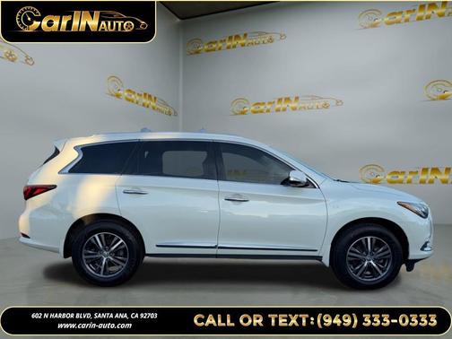 2017 INFINITI QX60 Base